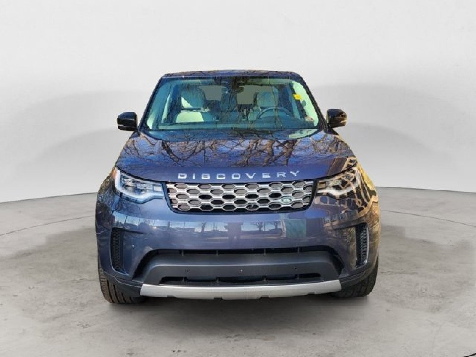 2024 Land Rover Discovery S