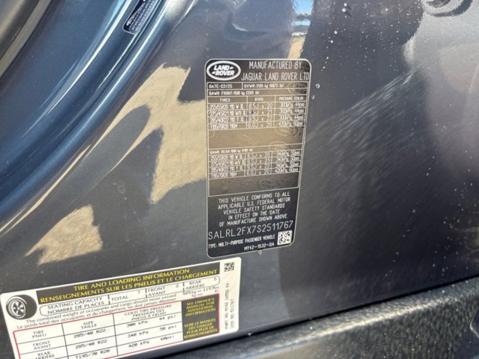 2025 Land Rover Discovery Dynamic SE