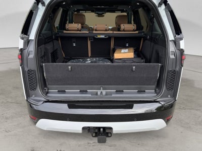 2025 Land Rover Discovery Dynamic SE