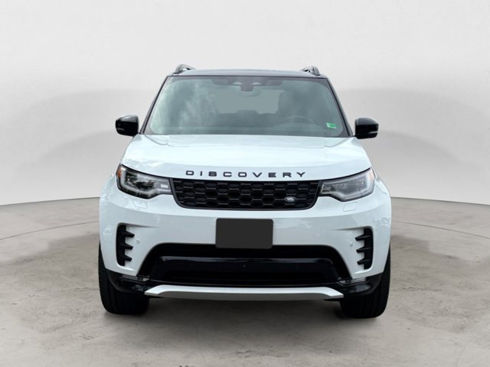 2025 Land Rover Discovery Dynamic SE