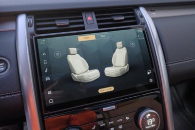 2025 Land Rover Discovery Dynamic SE