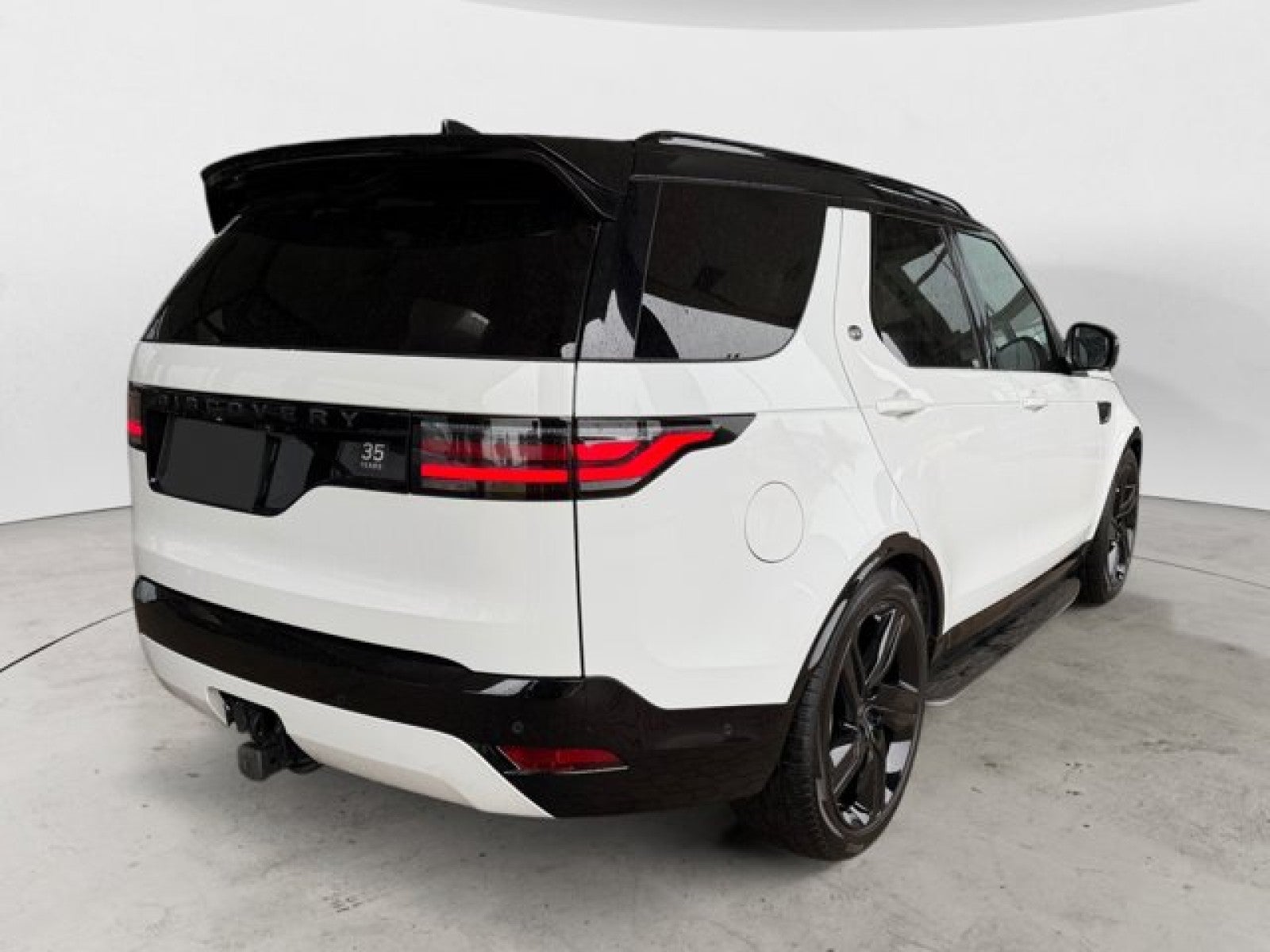 2025 Land Rover Discovery 35th Edition Dynamic SE