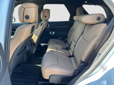 2025 Land Rover Discovery Dynamic SE