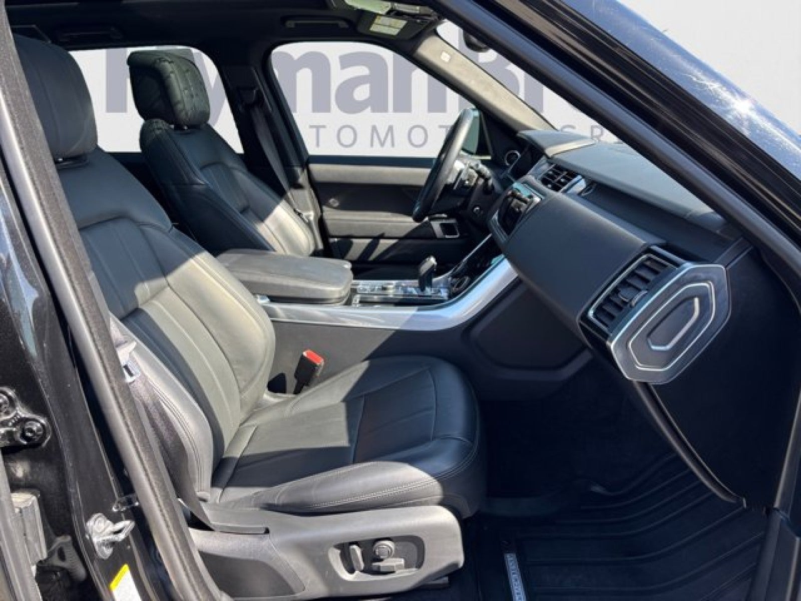 2022 Land Rover Range Rover Sport HSE Silver Edition