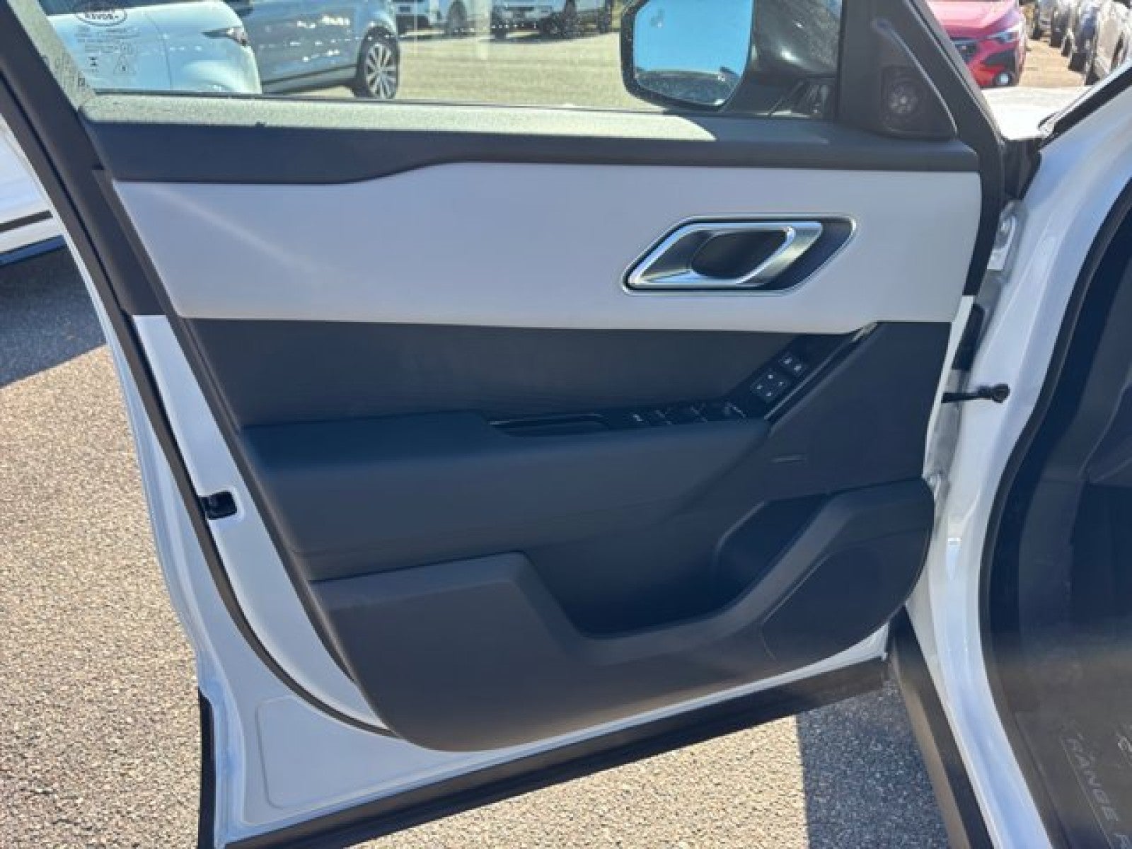 2026 Land Rover Range Rover Velar S