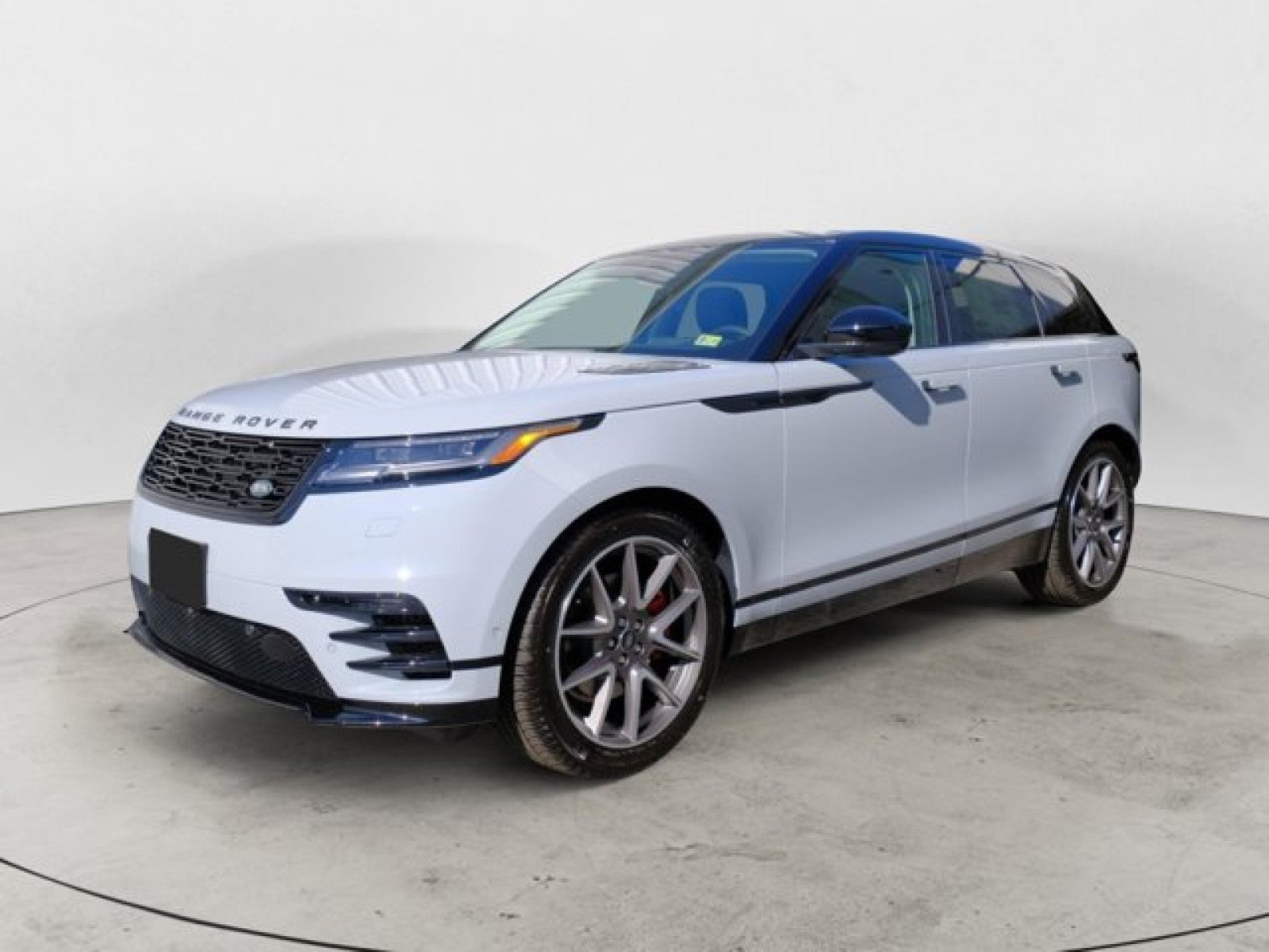 2025 Land Rover Range Rover Velar Dynamic SE