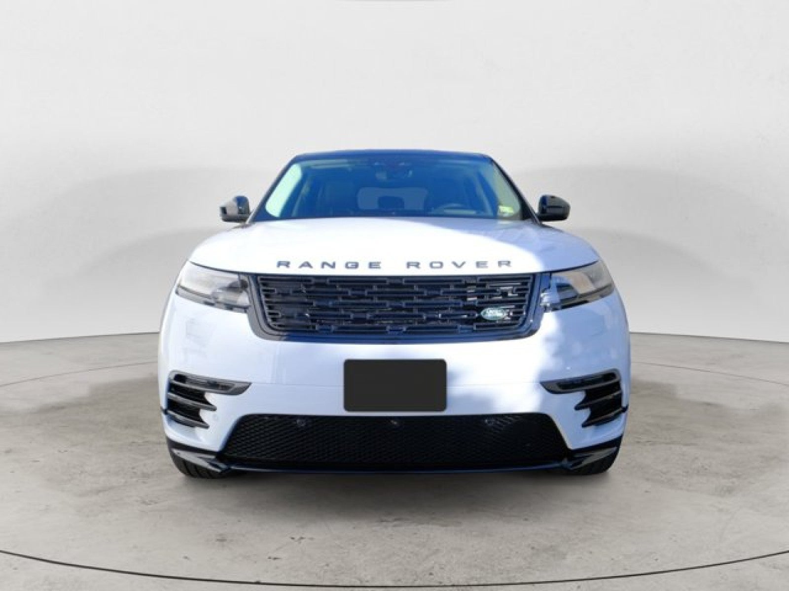 2025 Land Rover Range Rover Velar Dynamic SE