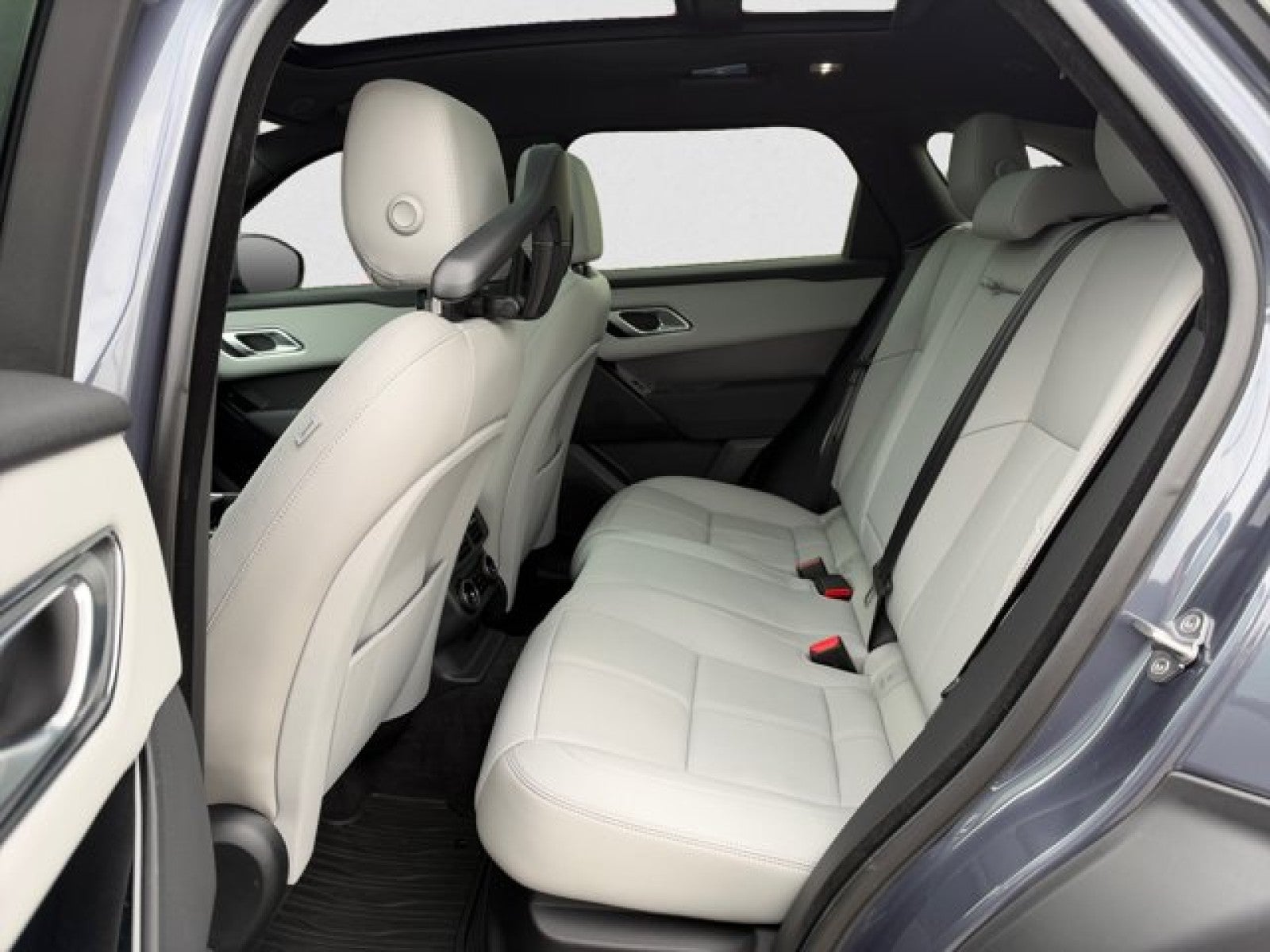 2024 Land Rover Range Rover Velar Dynamic SE