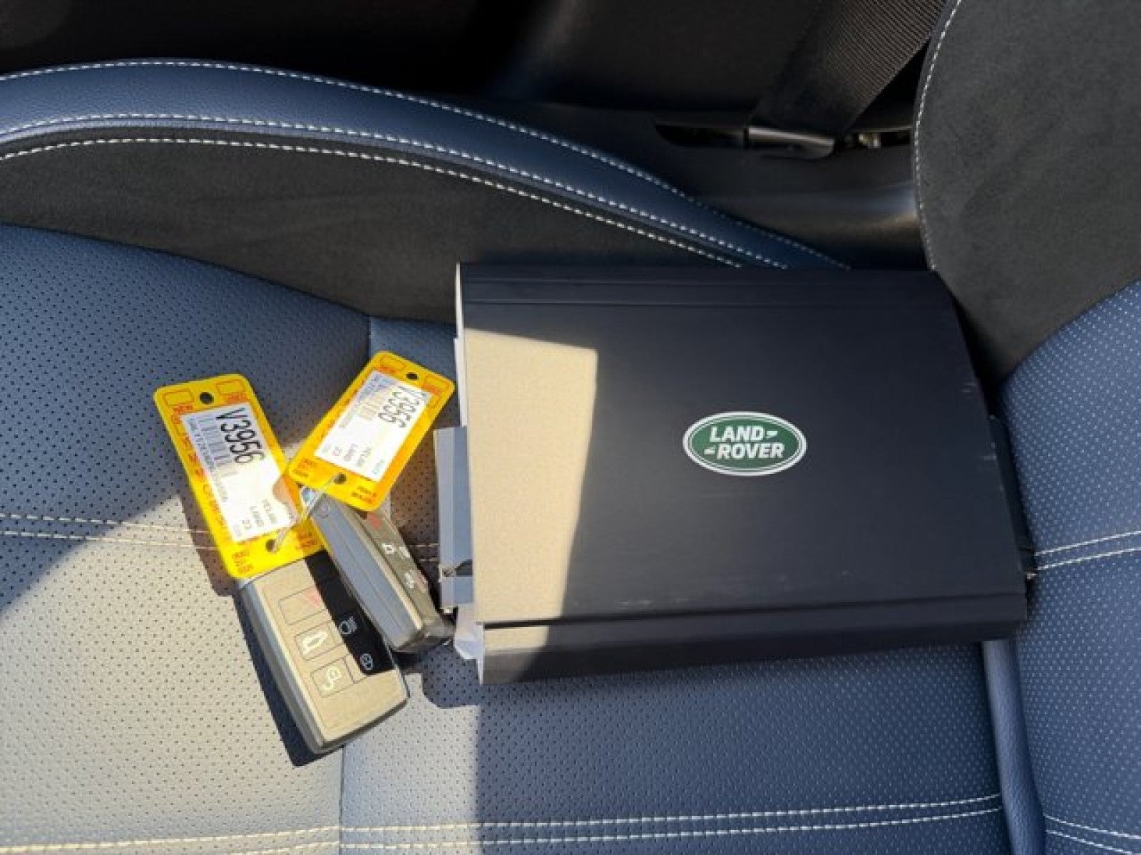 2023 Land Rover Range Rover Velar R-Dynamic S