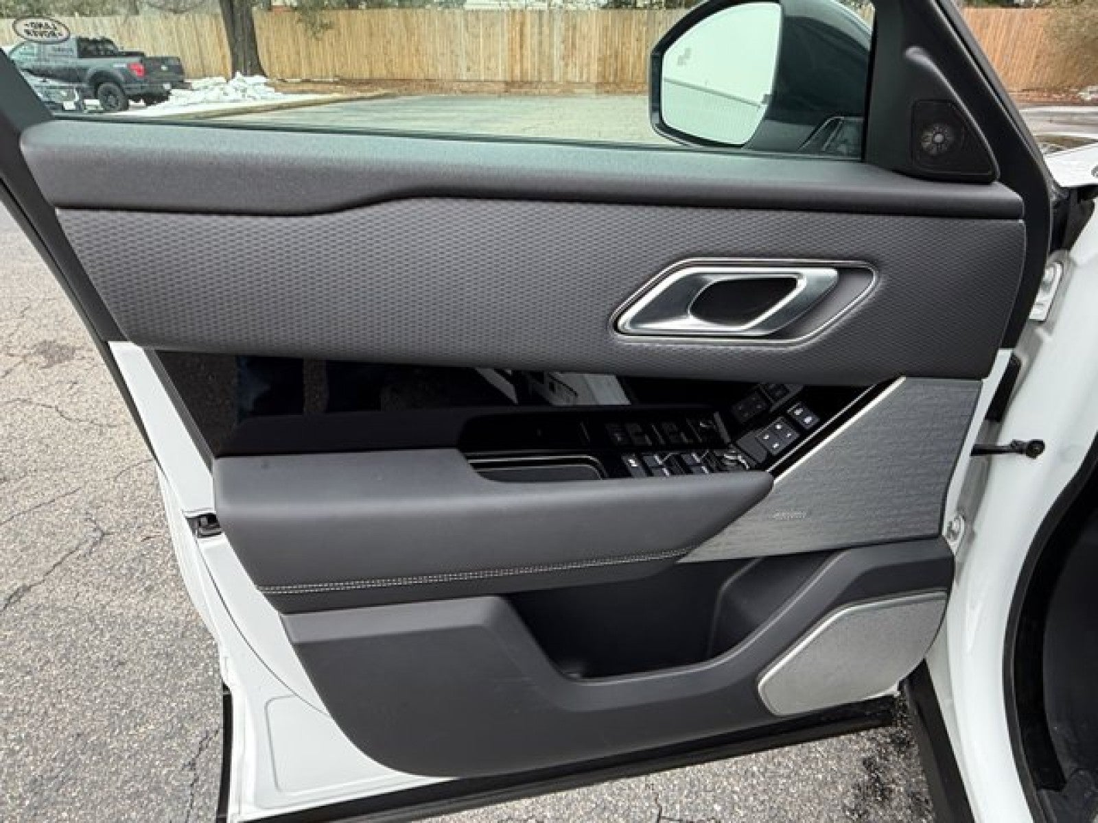 2023 Land Rover Range Rover Velar R-Dynamic S