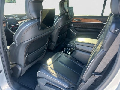 2023 Jeep Grand Cherokee L Summit Reserve