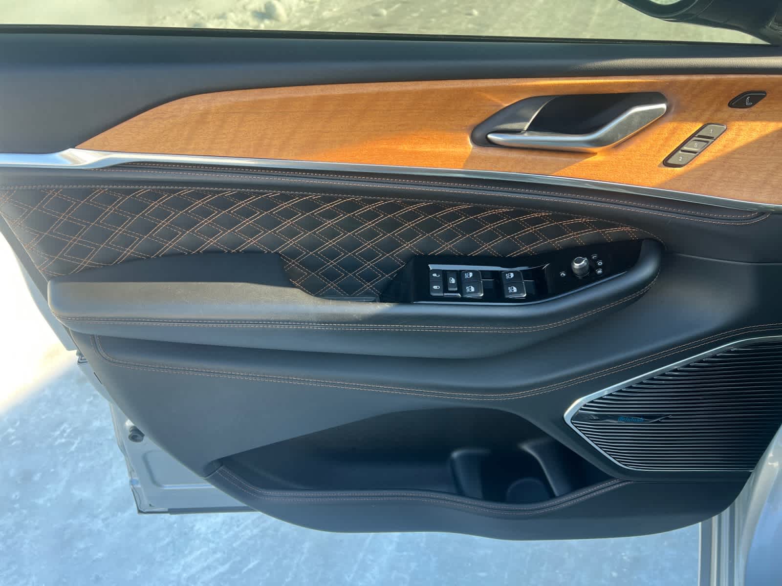 2023 Jeep Grand Cherokee L Summit Reserve