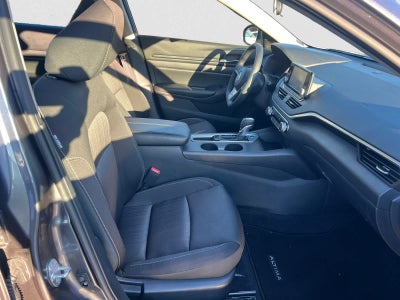 2022 Nissan Altima 2.5 S