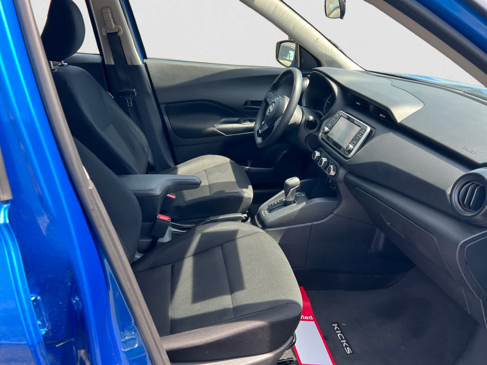 2024 Nissan Kicks S