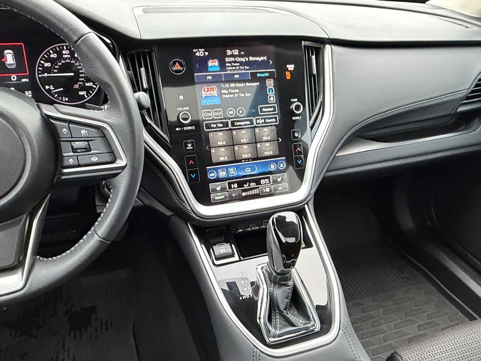 2023 Subaru Outback Premium