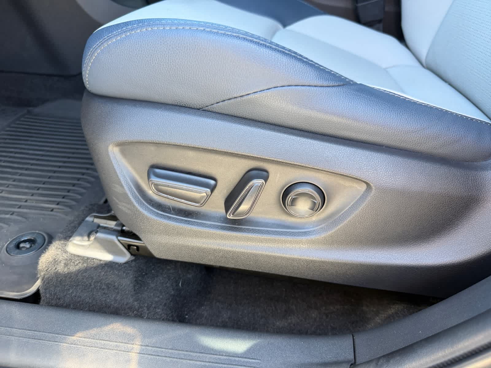 2023 Subaru Solterra Limited
