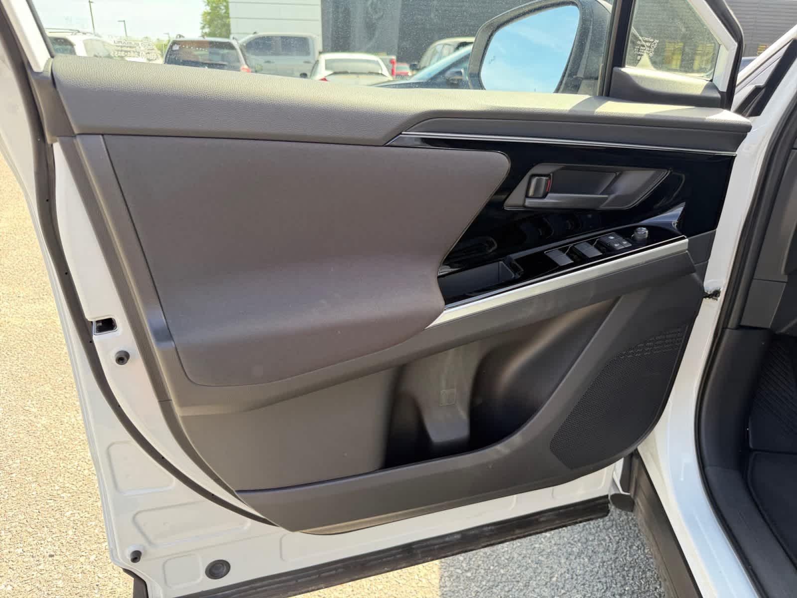 2023 Subaru Solterra Premium