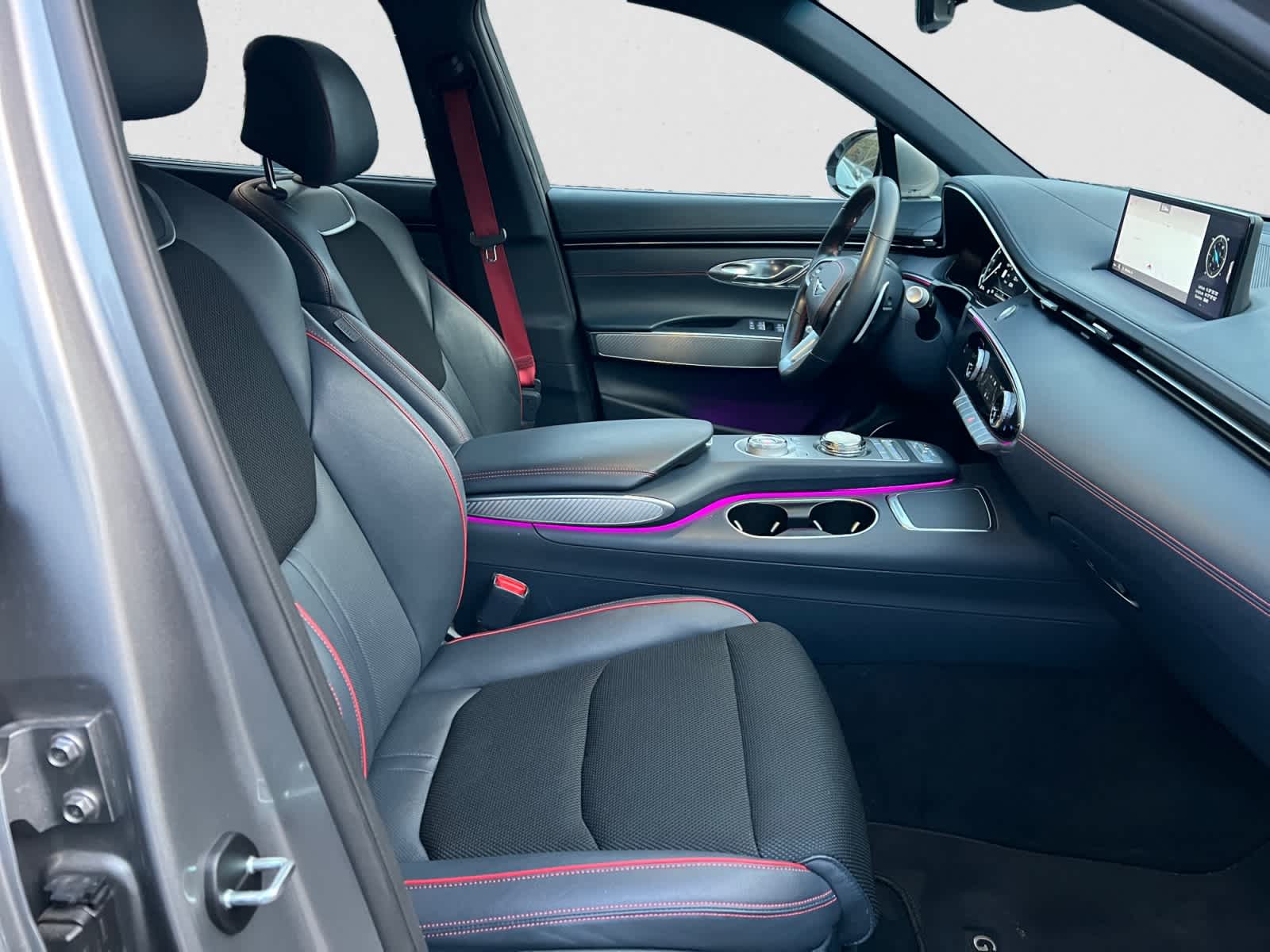 2023 Genesis GV70 2.5T