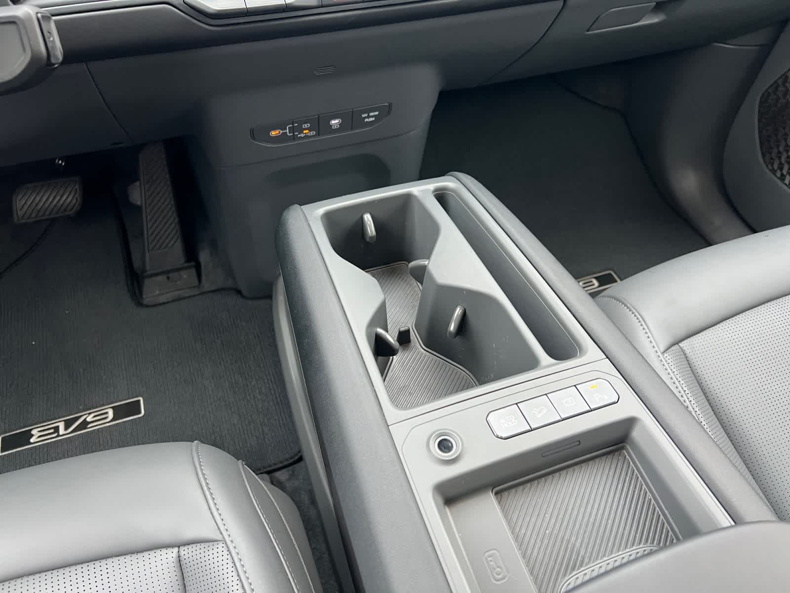 2024 Kia EV9 Light Long Range