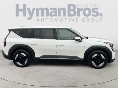 2024 Kia EV9 Light Long Range