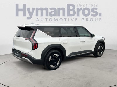 2024 Kia EV9 Light Long Range