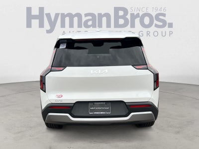 2024 Kia EV9 Light Long Range