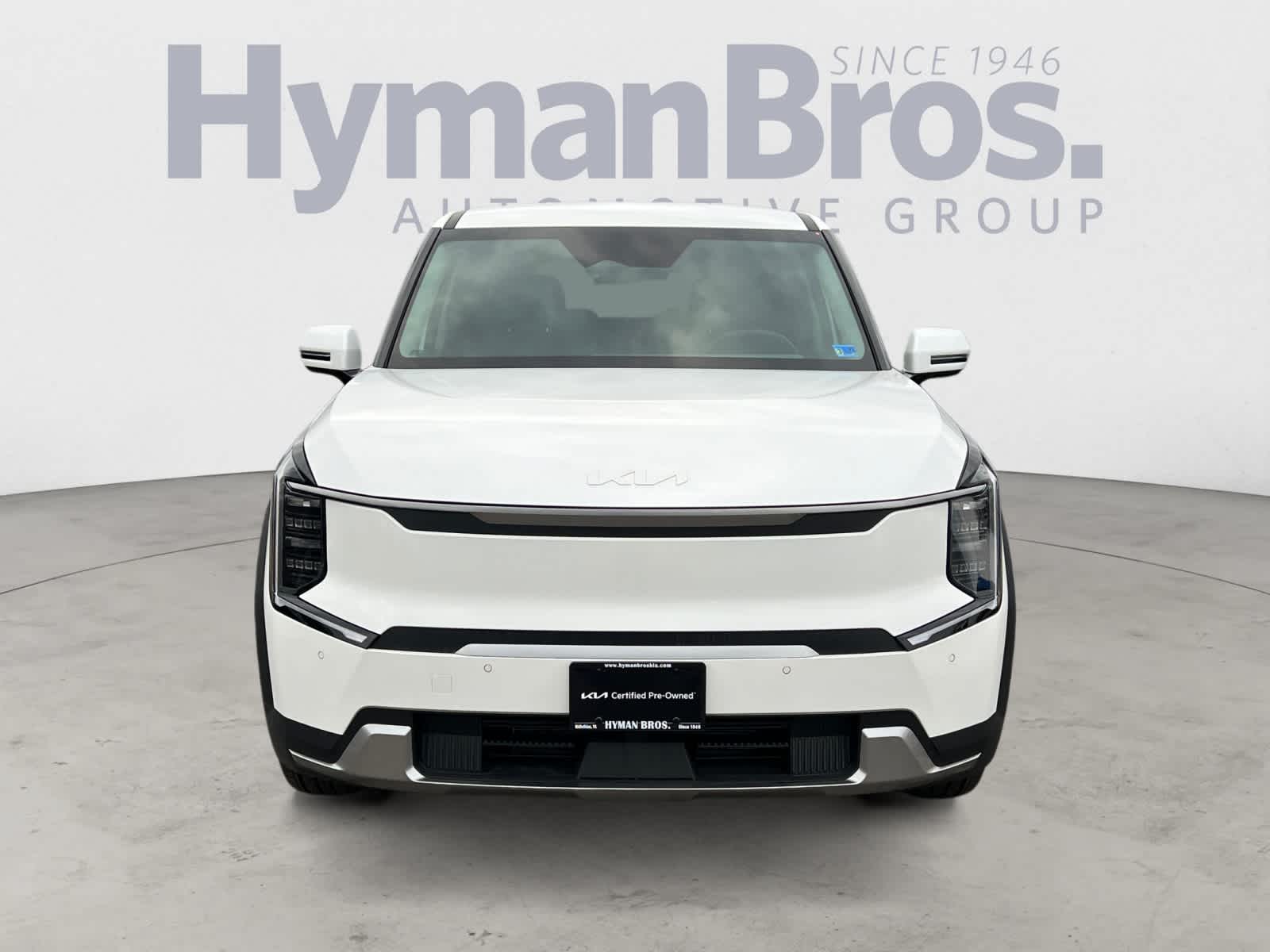 2024 Kia EV9 Light Long Range